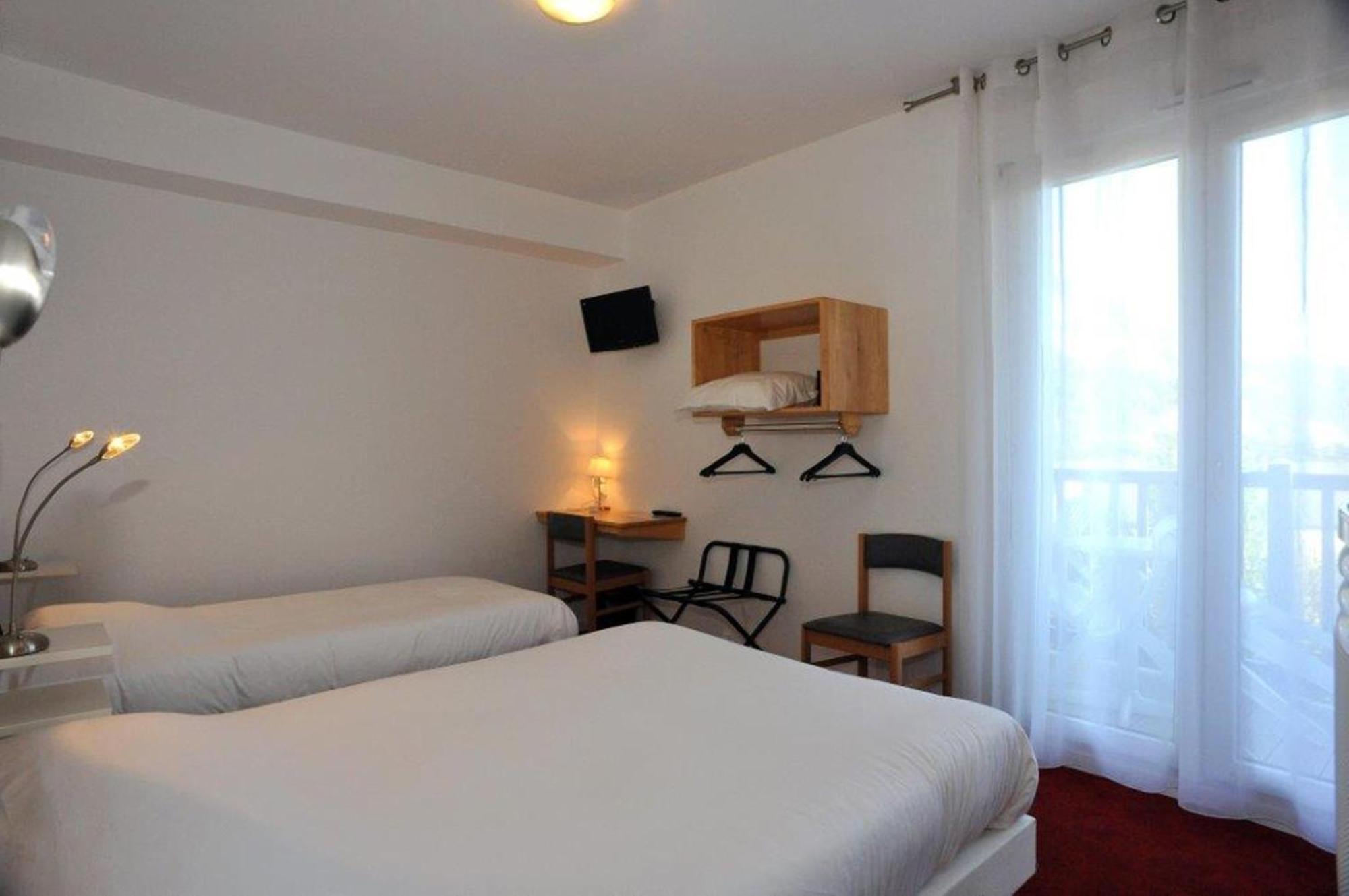 Hotel Chez Pierre D'Agos 部屋 写真