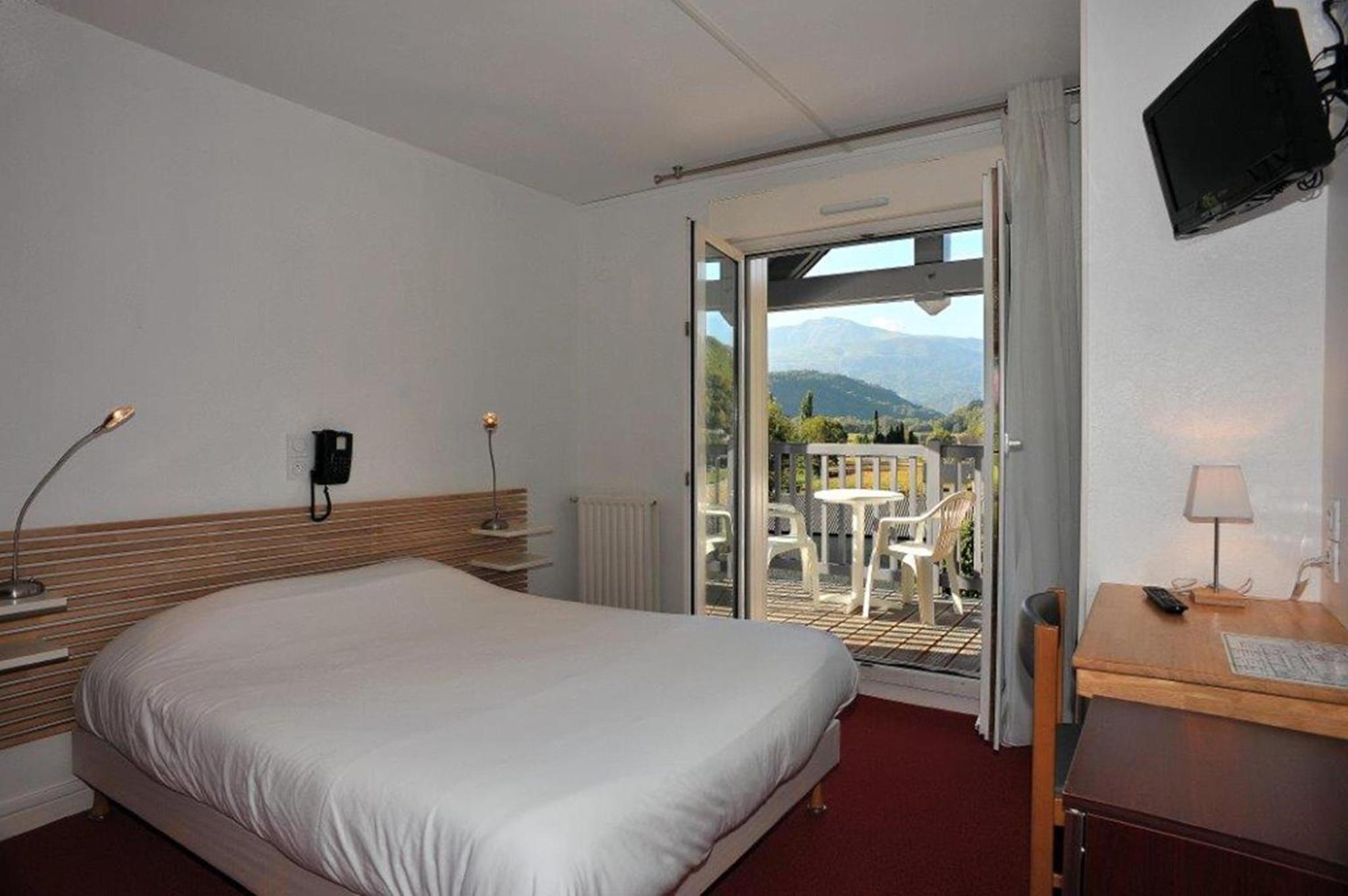 Hotel Chez Pierre D'Agos 部屋 写真